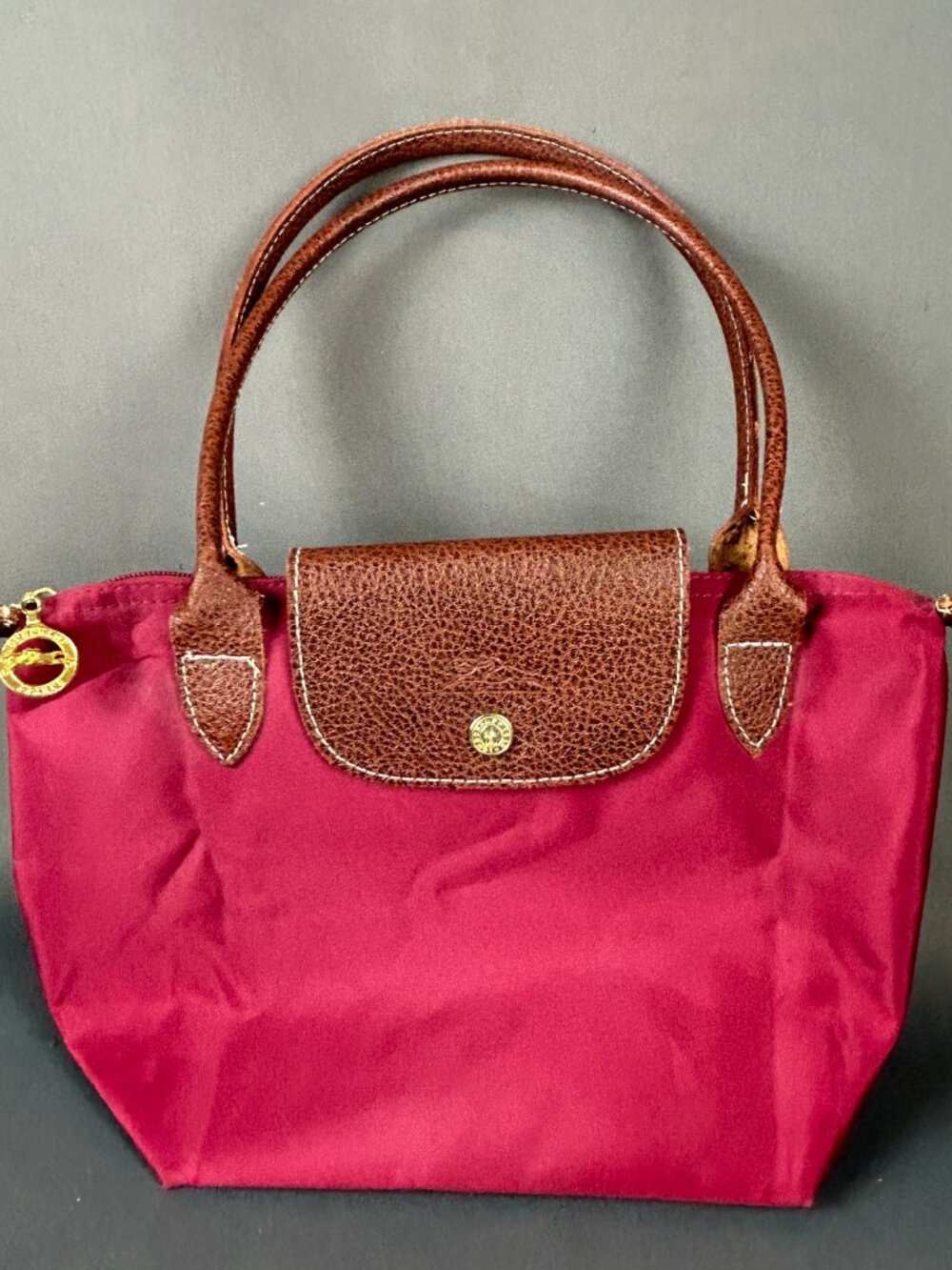 Longchamp le Pliage Small Red Nylon Shoulder Tote Bag - Picture 11 of 14